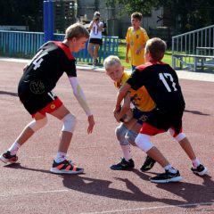 Kam za zručskou házenou