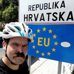 Bývalý zručský gólman v házené se vydal k moři na kole