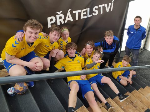 Starší žáci Jiskry odehráli osmé kolo Středočeské ligy házené
