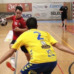 Ve starším dorostu Nového Veselí hraje zručský házenkář Jan Tůma