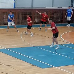 Ve starším dorostu Nového Veselí hraje zručský házenkář Jan Tůma