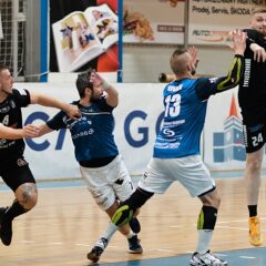 Za O2xyworld HBC Jičín hrají zručští házenkáři Jiří Dolejší, Martin Kovařík a Aleš Dolejší