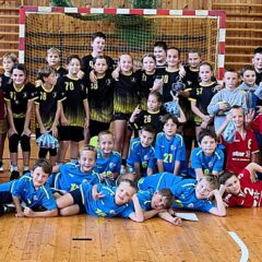 Minižáci Jiskry 4 + 1 odehráli ve Sportovní hale Bios v Kutné Hoře šest utkání