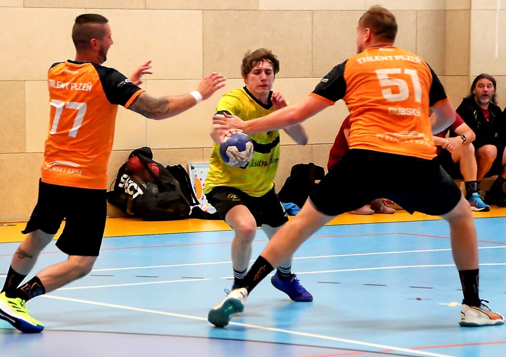 Za druholigovou Spartu Kutnou Horu hrají zručští házenkáři Lukáš Kafka a Jan Šveněk