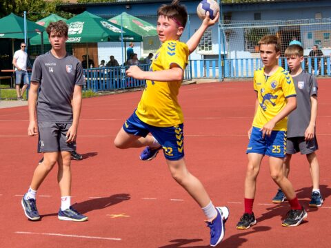 Mladší žáci skončili v celkovém pořadí sezony 2023/24 na druhém místě a získali stříbrné medaile